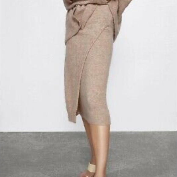 Zara Dresses & Skirts - *sold*Limited Edition Alpaca Midi Skirt